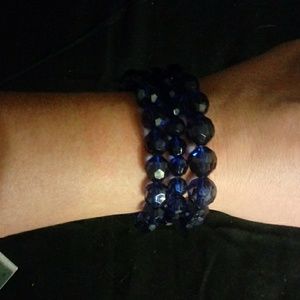 Set of 3 blue beaded stretchy bracelets